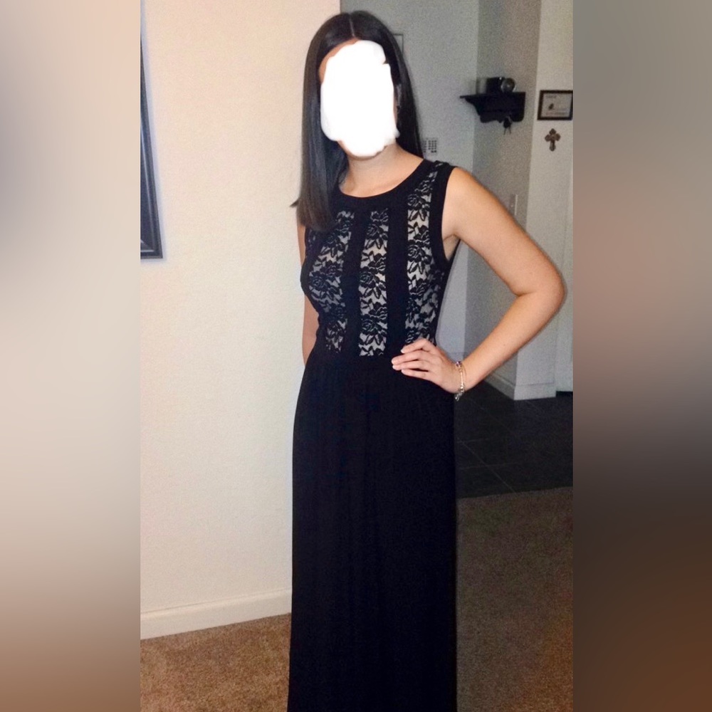 Long Black Dress Size Small - Picture 5 of 5